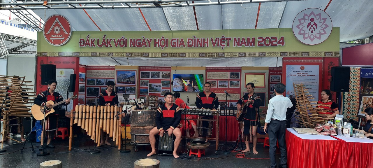 Gian hàng trưng bày của tỉnh Đắk Lắk tại Ngày hội 